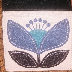 NWT. BRIGHTON credit card case